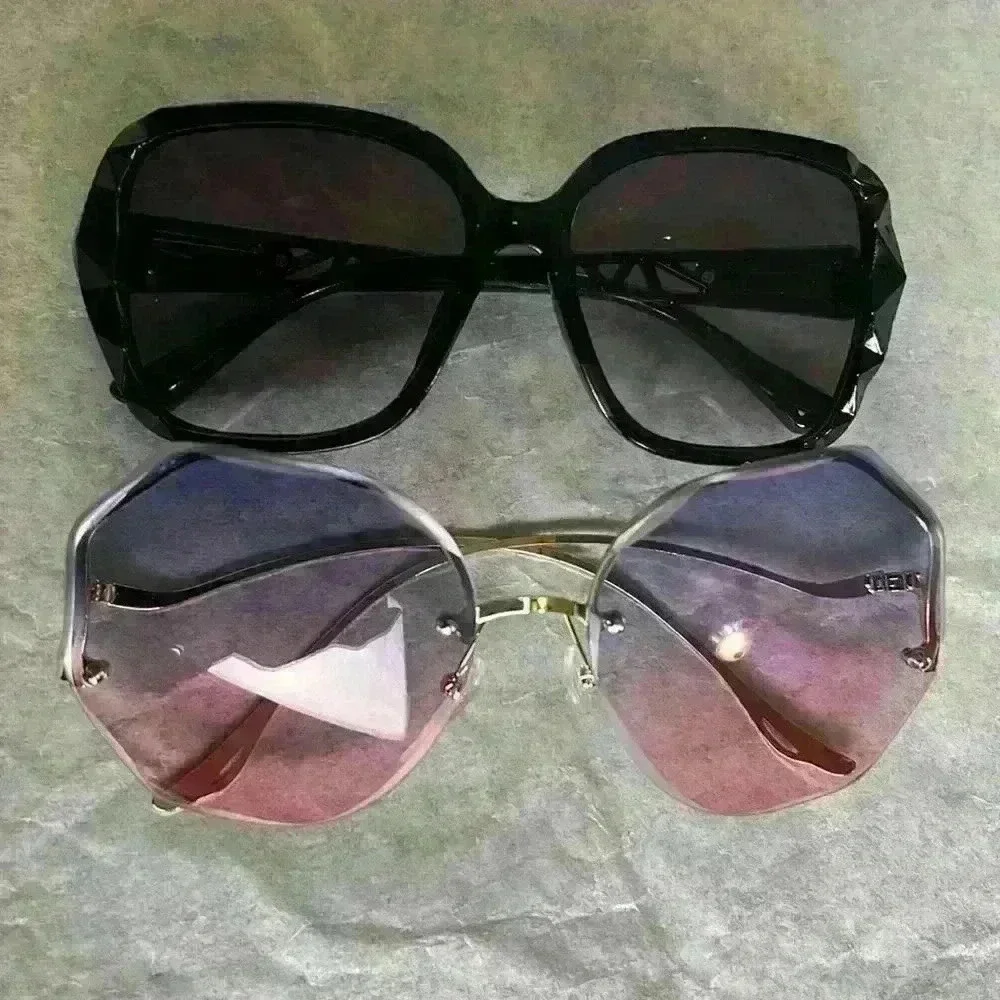 Woman sunglasses.
